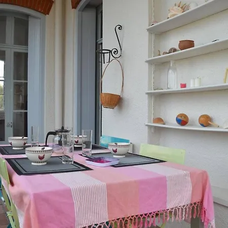 5 Pieces 6 Couchages Sur Bn290-002 Banyuls-sur-Mer